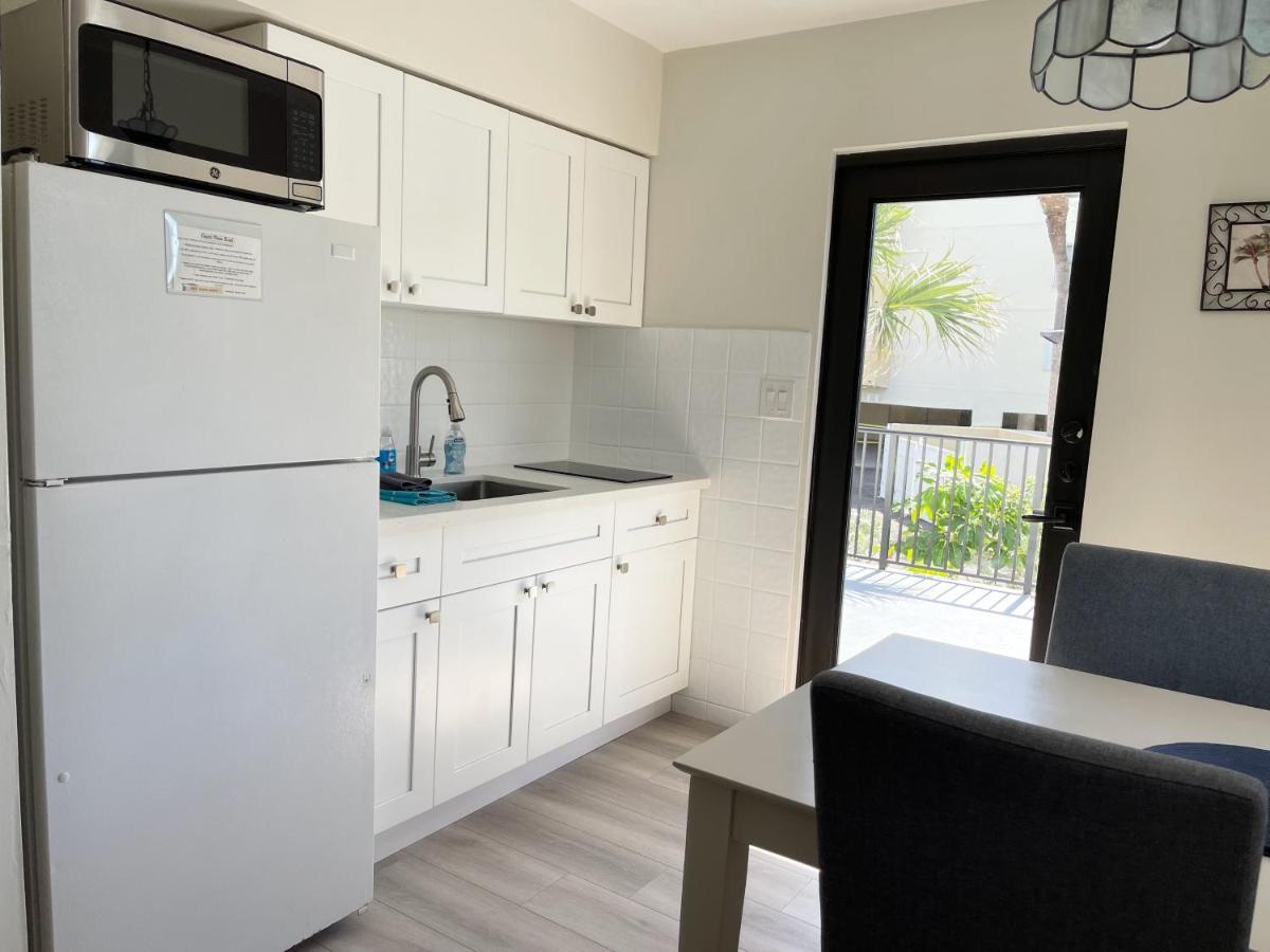 Tropic Isle Beach Resort Deerfield Beach Exterior foto